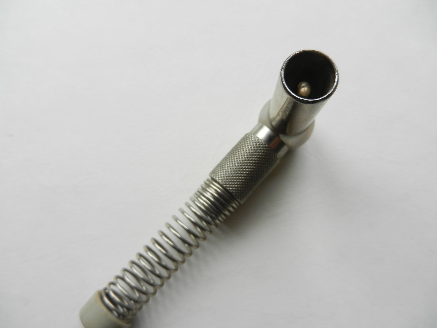 13mm Koax Winkel Stecker aus Metall - wenig gebraucht