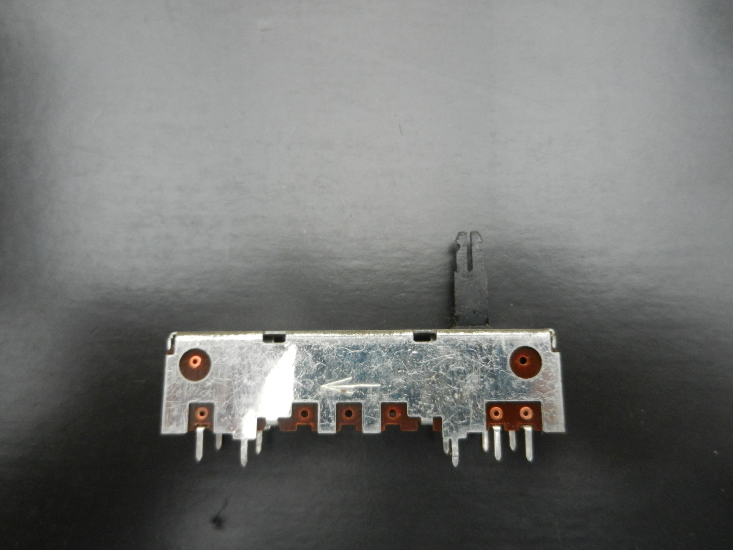 Schieberegler 210K mit Mittelanzapfung für Hifi Geräte von Grundig