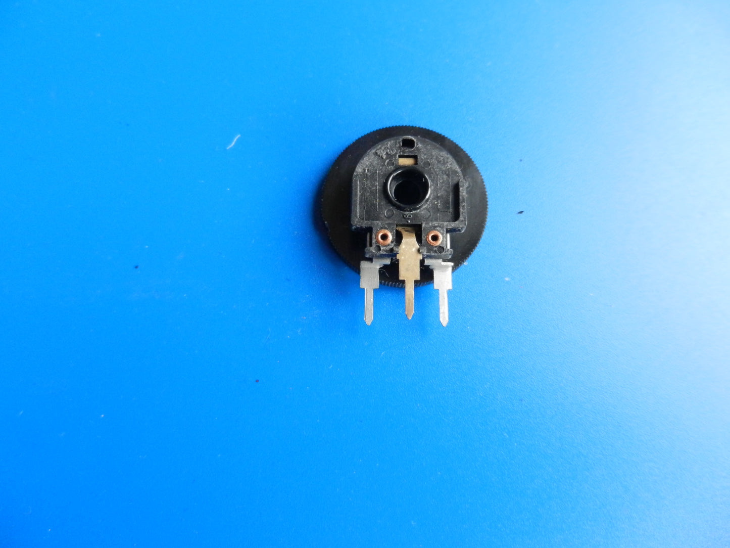 25K Potentiometer mit Rändelrad für Hifi, Audio, Diktieren von GRUNDIG