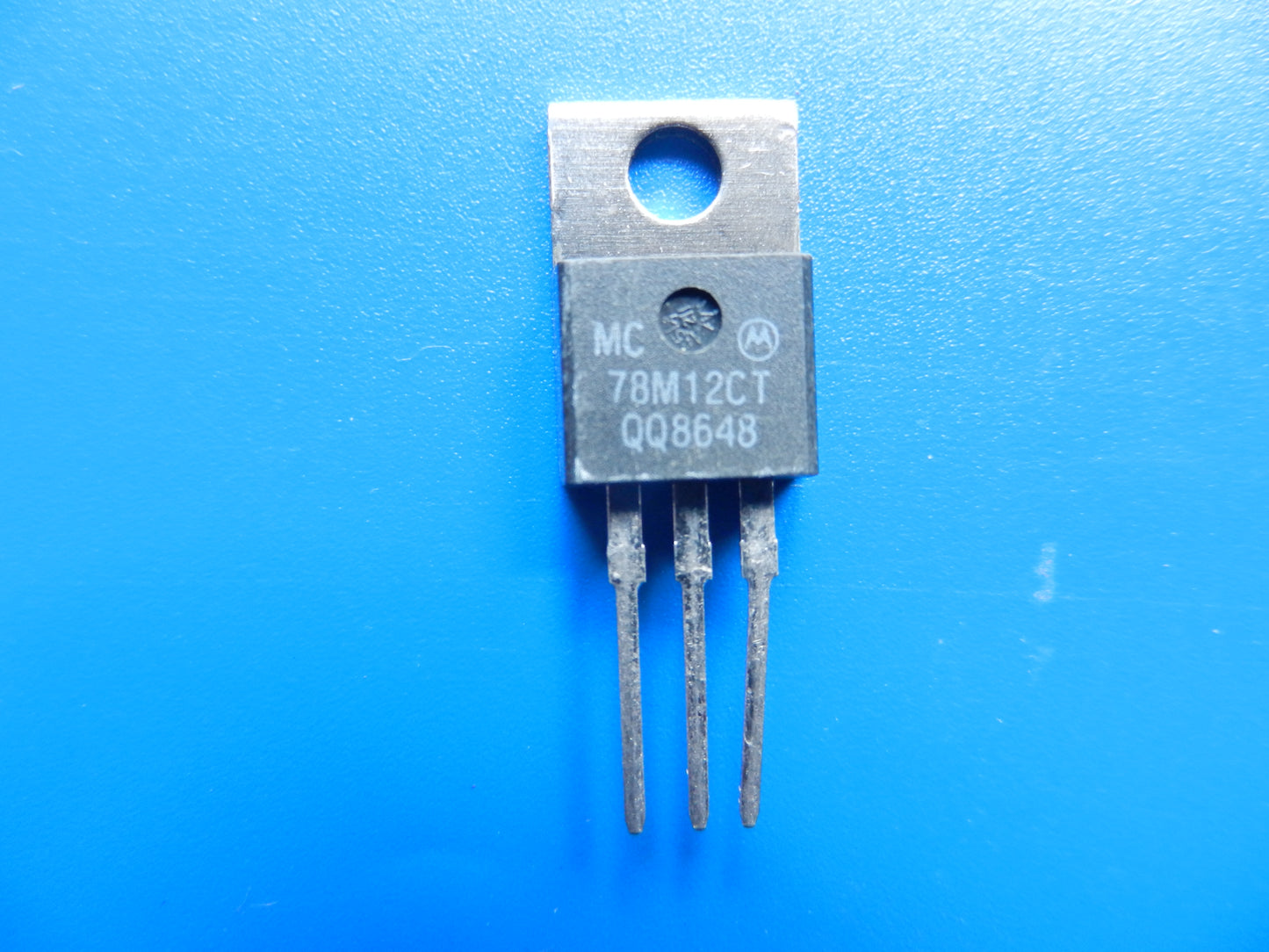 78M12 - 12V Stabi IC für GRUNDIG z.B. MCF, CF , SCF 6200...