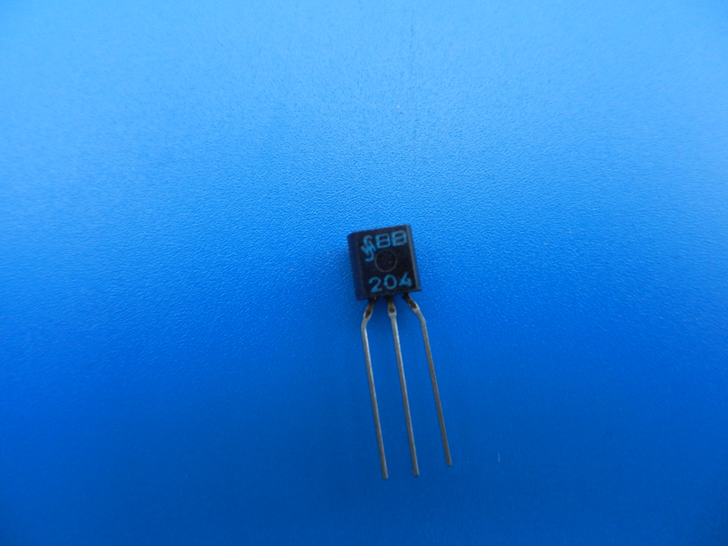 BB204 blau Diode für GRUNDIG Radios und Weltempfänger