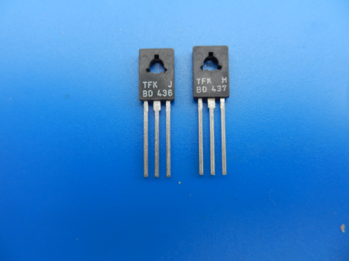 BD436 / BD437 Vorstufen Transitoren für GRUNDIG Hifi Komponenten