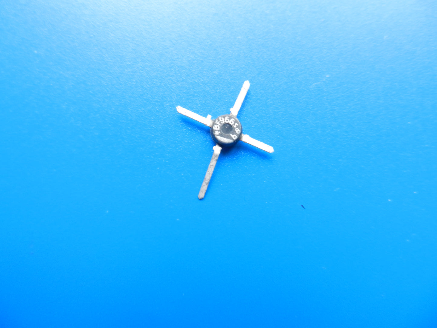 BF966S Transistor für SATELLIT Weltempfänger GRUNDIG
