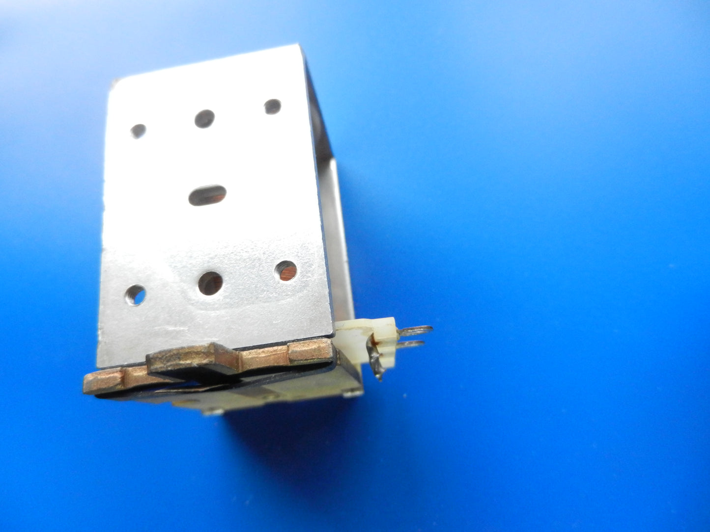 CF5500 MCF500 MCF600 Klappanker Magnet für Hifi Cassettendeck von GRUNDIG