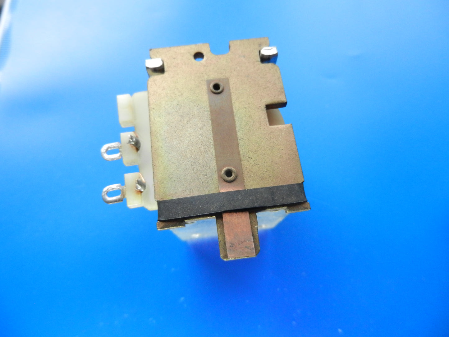 CF5500 MCF500 MCF600 Klappanker Magnet für Hifi Cassettendeck von GRUNDIG