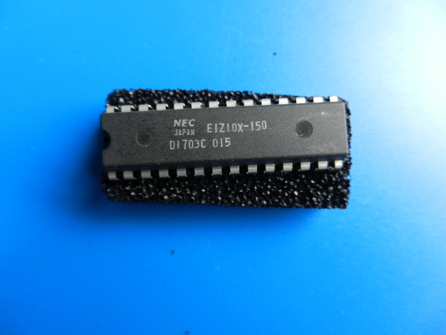 D1703C 015 Prozessor IC für ältere Hifi Geräte, TUNER, Cassettendecks von GRUNDIG