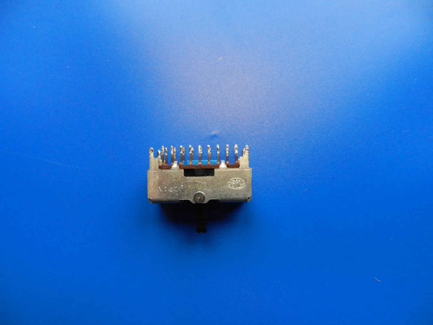 Satellit3400 Ein/Aus Schalter von ALPS für Weltempfänger von GRUNDIG