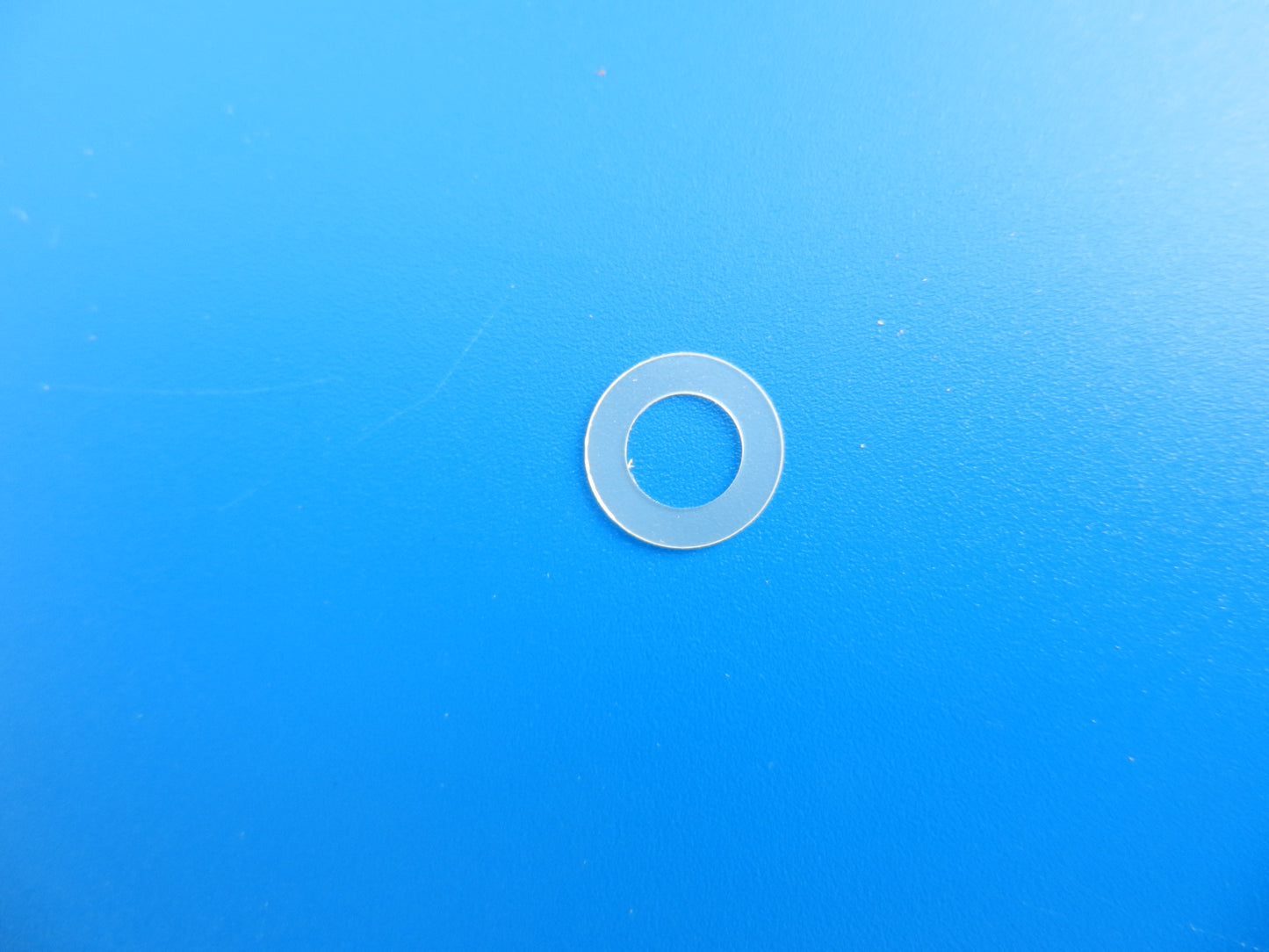 PA Scheibe 10mm D mit 6mm Loch für GRUNDIG Hifi, RR und Cass. Laufwerke