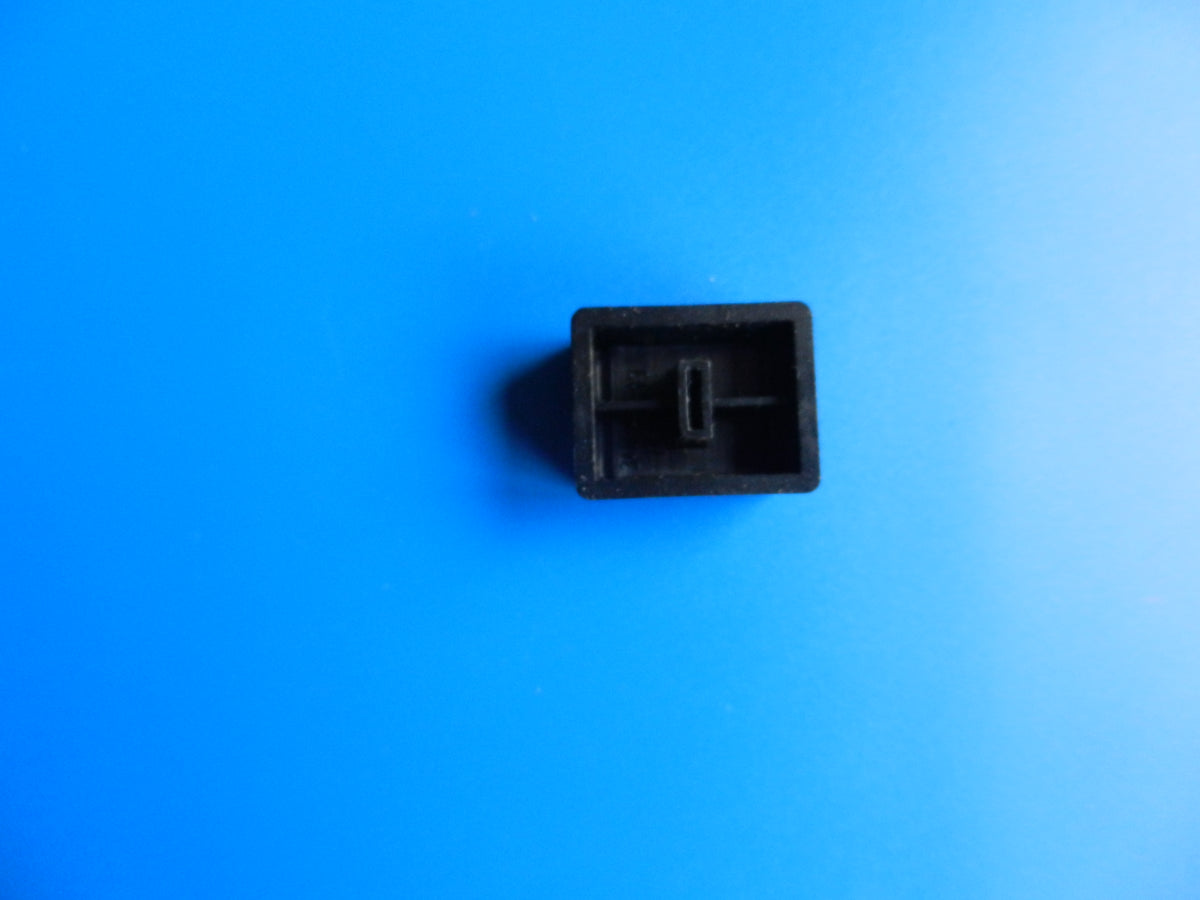 C9000 C8800 C8000 Taste schwarz für Radiorecorder von GRUNDIG
