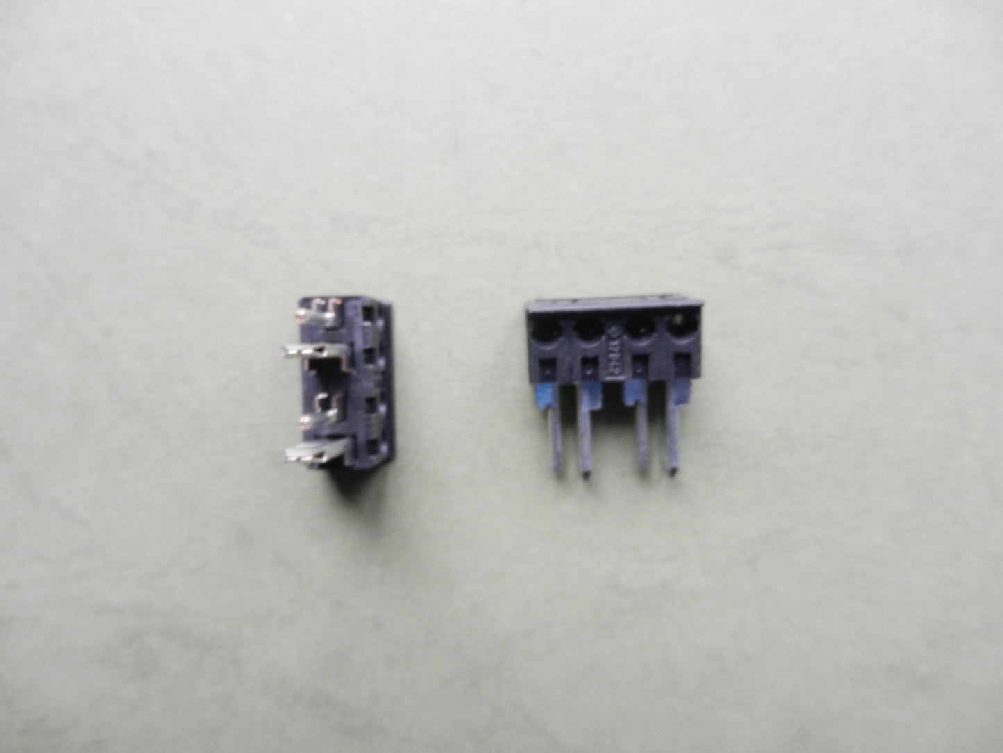 Lautsprecher Klemmstecker doppelt von GRUNDIG für Auto Radios