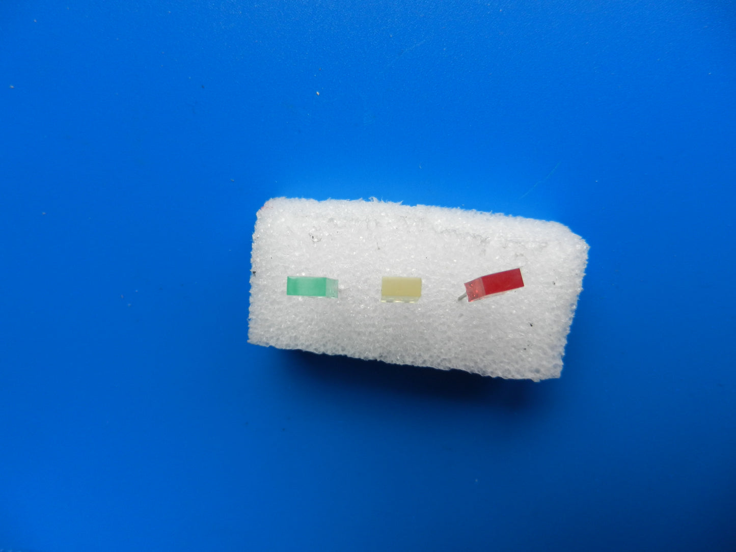 LED Dioden Rechteckig grün, gelb oder rot für Hifi - Cassettendecks von GRUNDIG