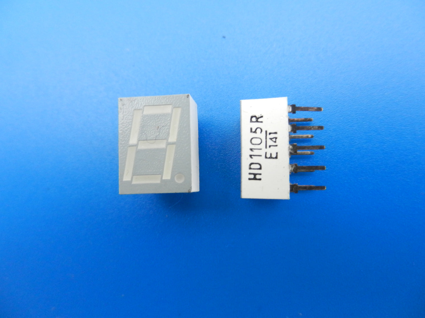 HD1105R 7-Segment LED Anzeige für Hifi - Cassettendecks von GRUNDIG