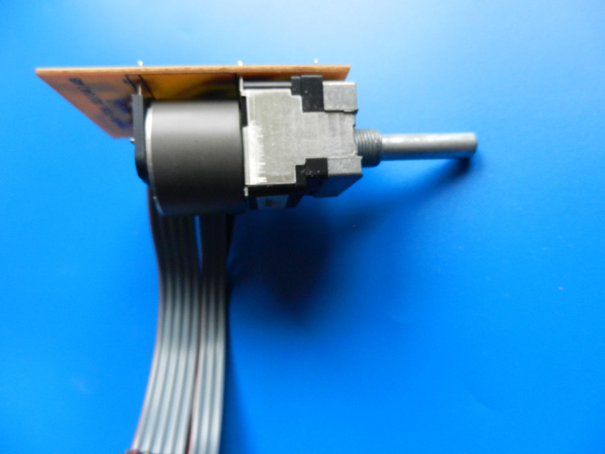 V1, V2, R1, R2, R11, R12, M100-R, M100-A Lautstärkeregler mit Motor getestet für Hifi Verstärker