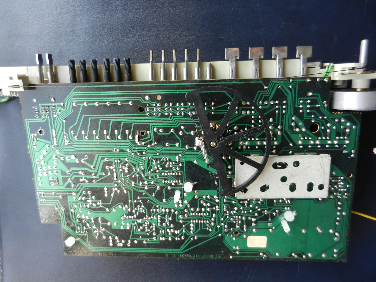 R7200 HF- Leiterplatte mit Seilzug GRUNDIG