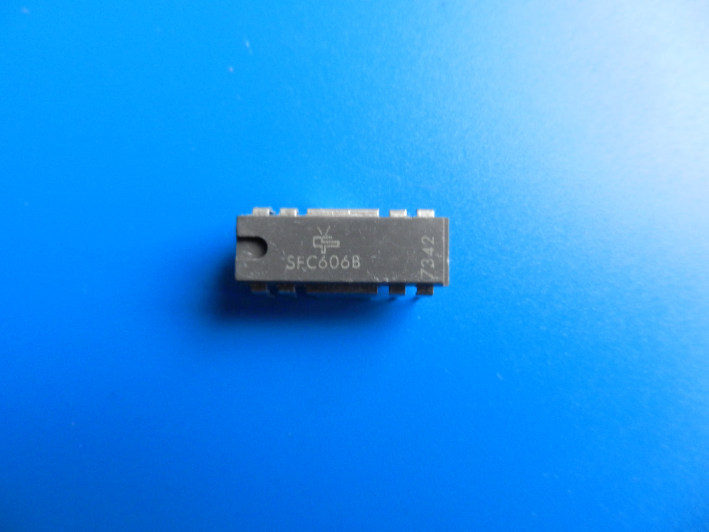 SFC606 B = TAA775 G IC für ältere Hifi Geräte von GRUNDIG