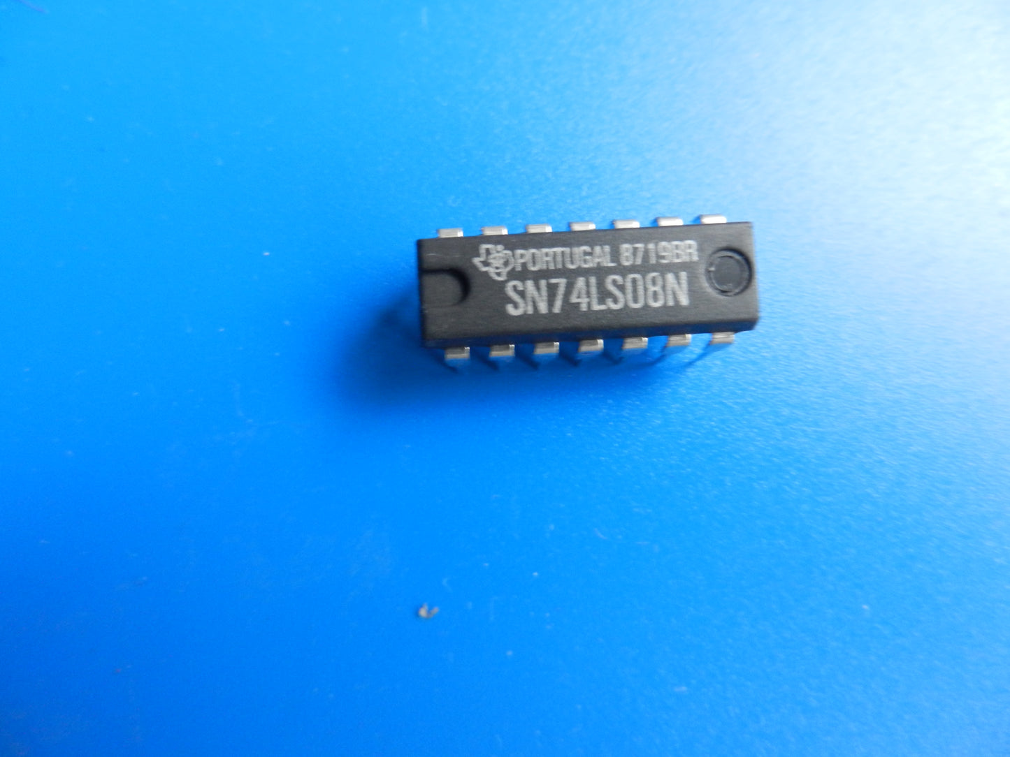 SN74LS08N IC für GRUNDIG Geräte