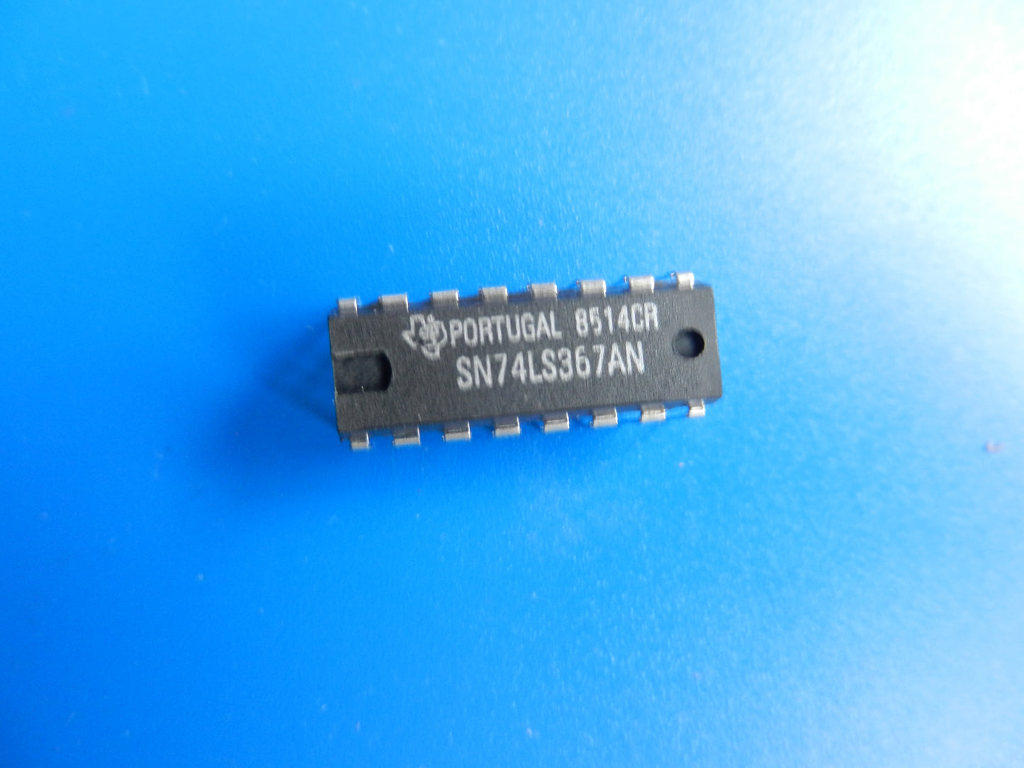 SN74LS367AN IC für GRUNDIG Geräte