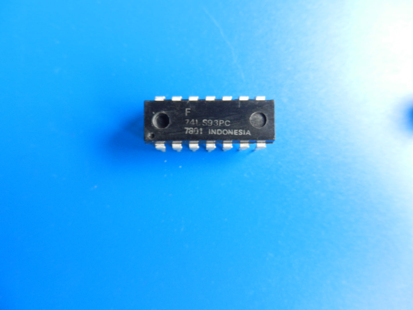 SN74LS93N IC für GRUNDIG Geräte