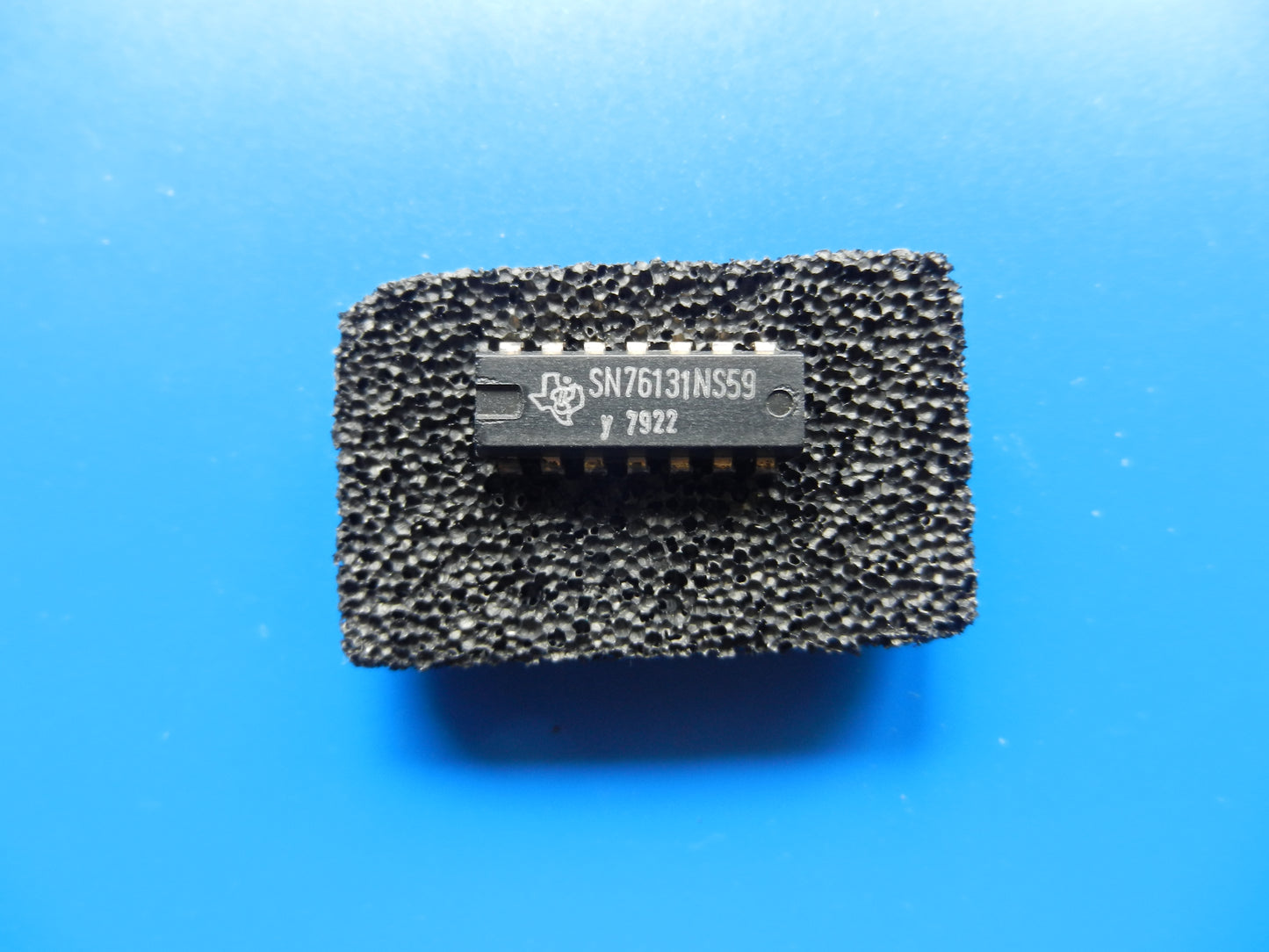 SN76115 IC Mono Stereo Anzeige für RPC650, X55 Preceiver, XPC6500TP... von GRUNDIG