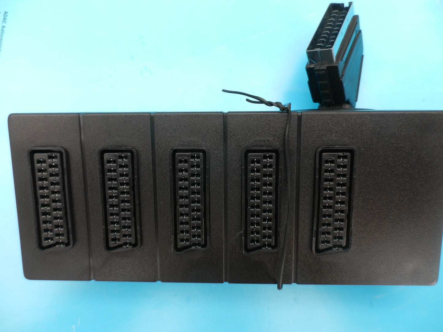 Video Skart Verteiler 5fach 0,5m