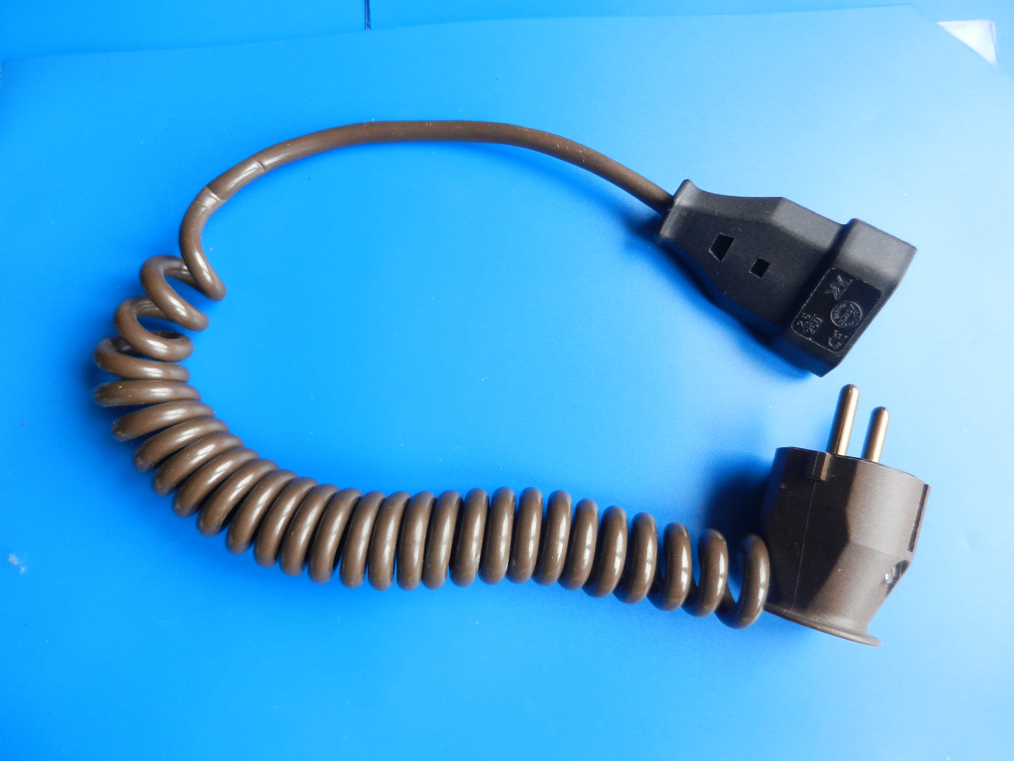 Spiral Euro Netzkabel Verlängerung braun 1,5m 2 polig 0,75mm²