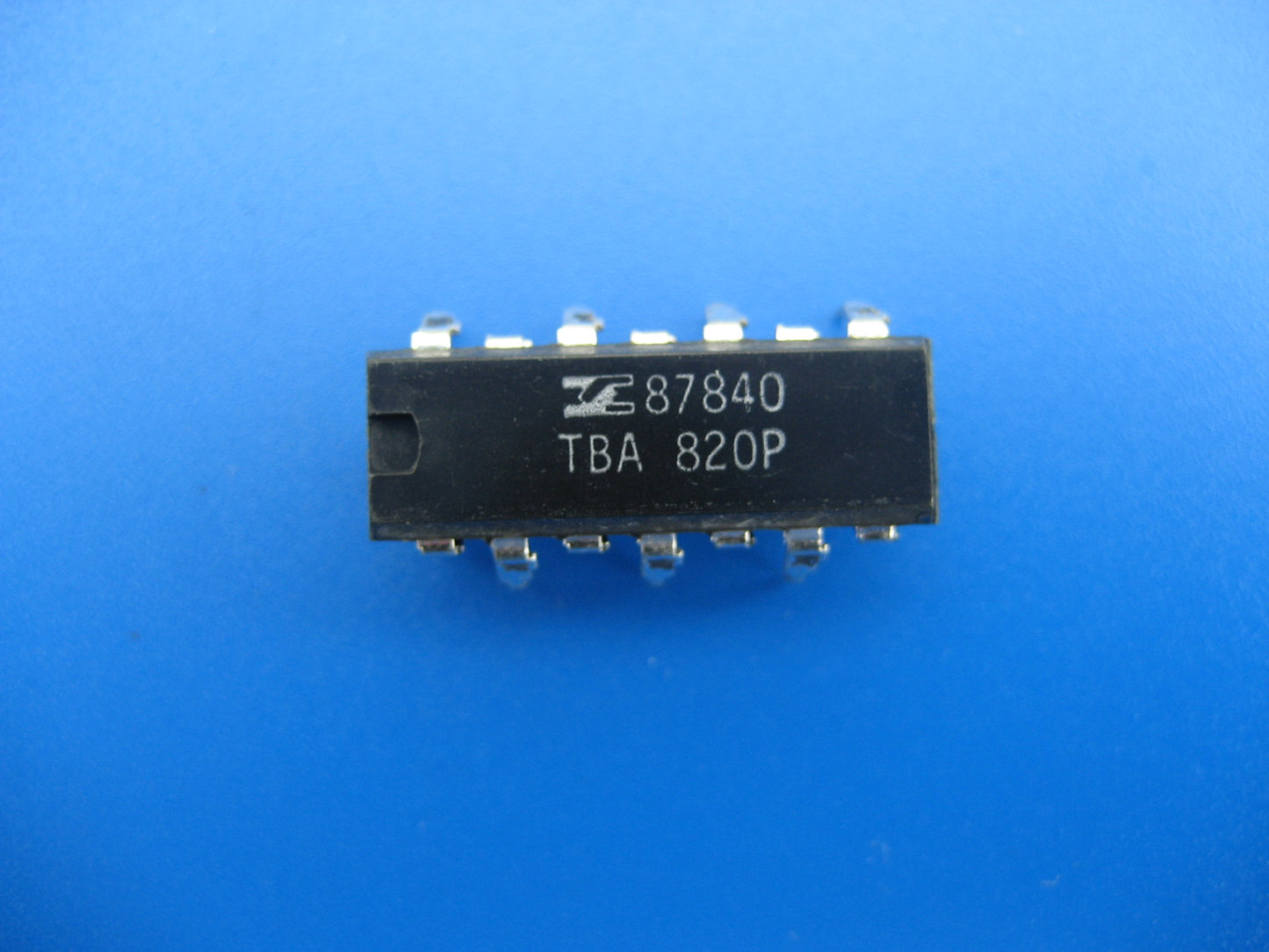 TBA820 P 14 polig Endstufen IC für GRUNDIG Radio Geräte