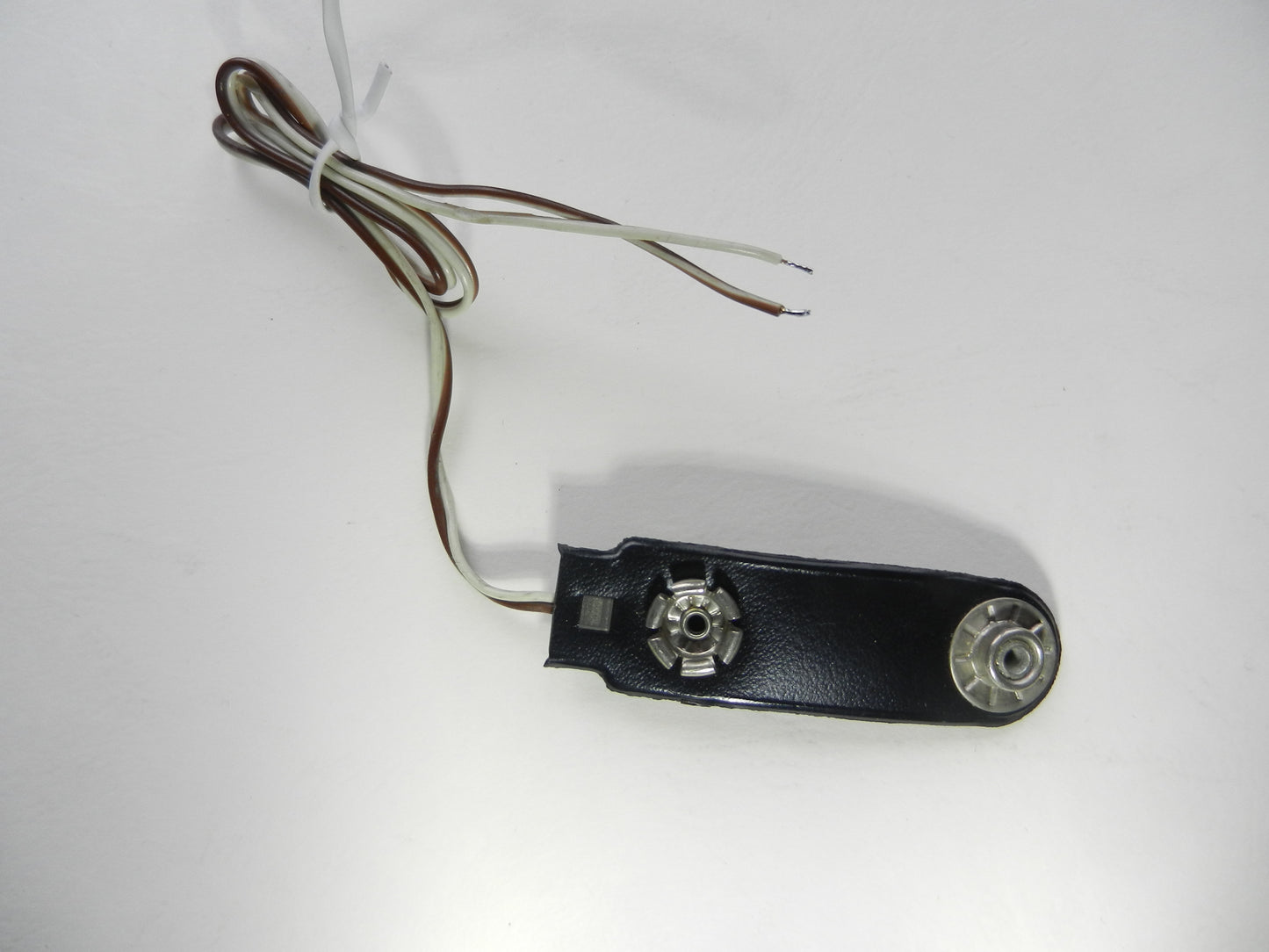 TN12 / TN14 Batterie Anschluss Kabel 2 pol. von GRUNDIG für Radios