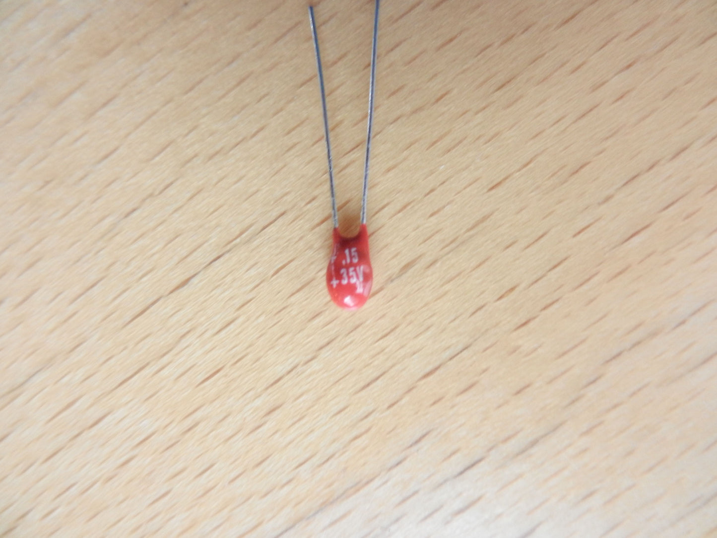 0,15uF 35V Tantal Elko für CF und MCF Frontlader von GRUNDIG