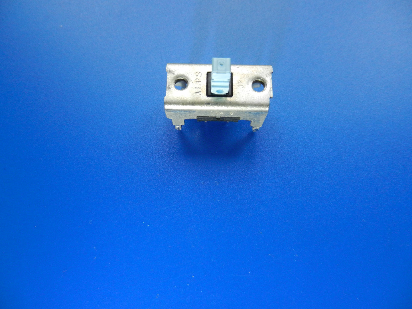 V304 Mono / Defeat Schalter von ALPS für Hifi Geräte von GRUNDIG