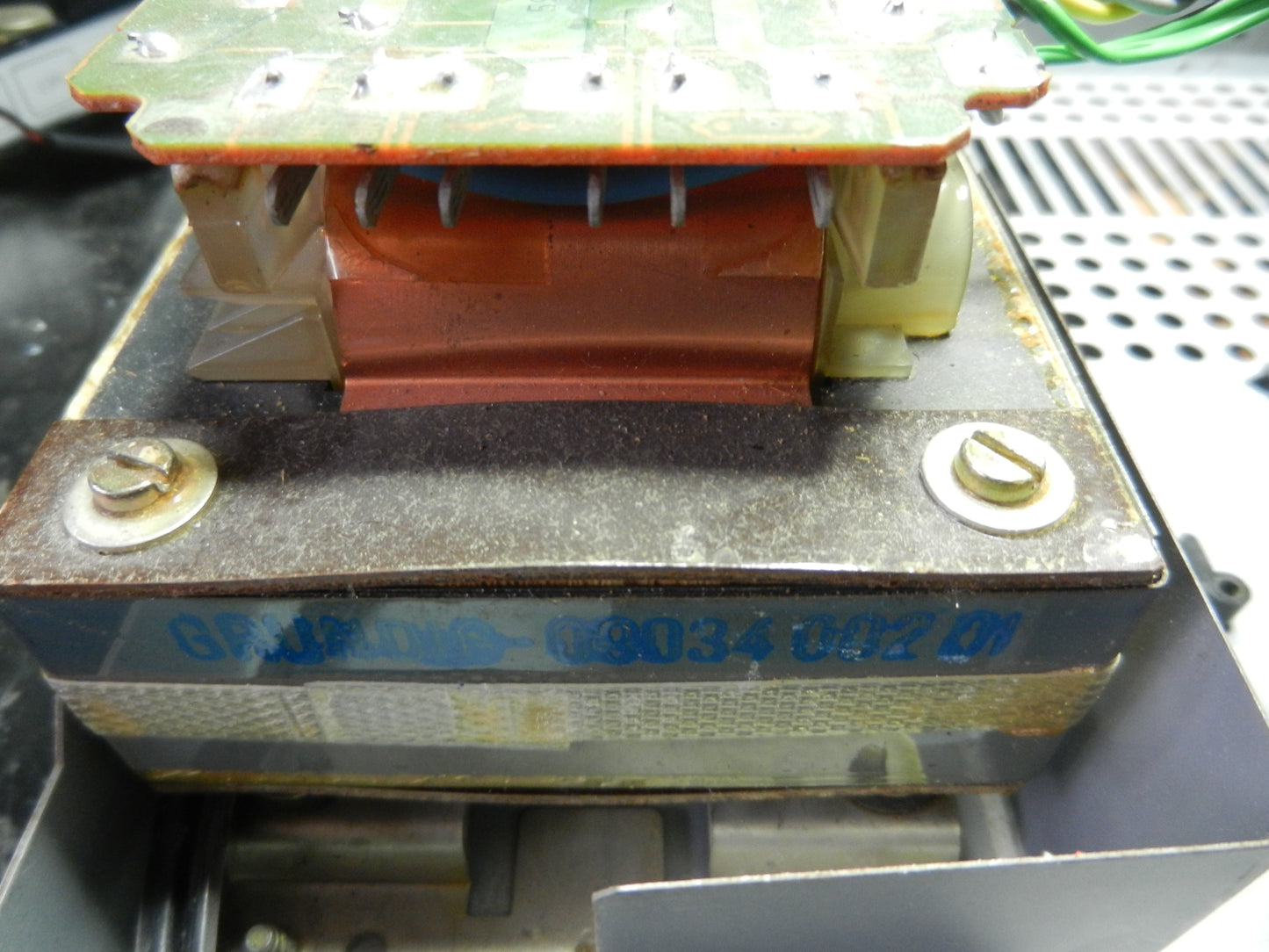 V8300 Netztrafo 09034-002.01 mit Platine kpl. GRUNDIG gebraucht und getestet GRUNDIG