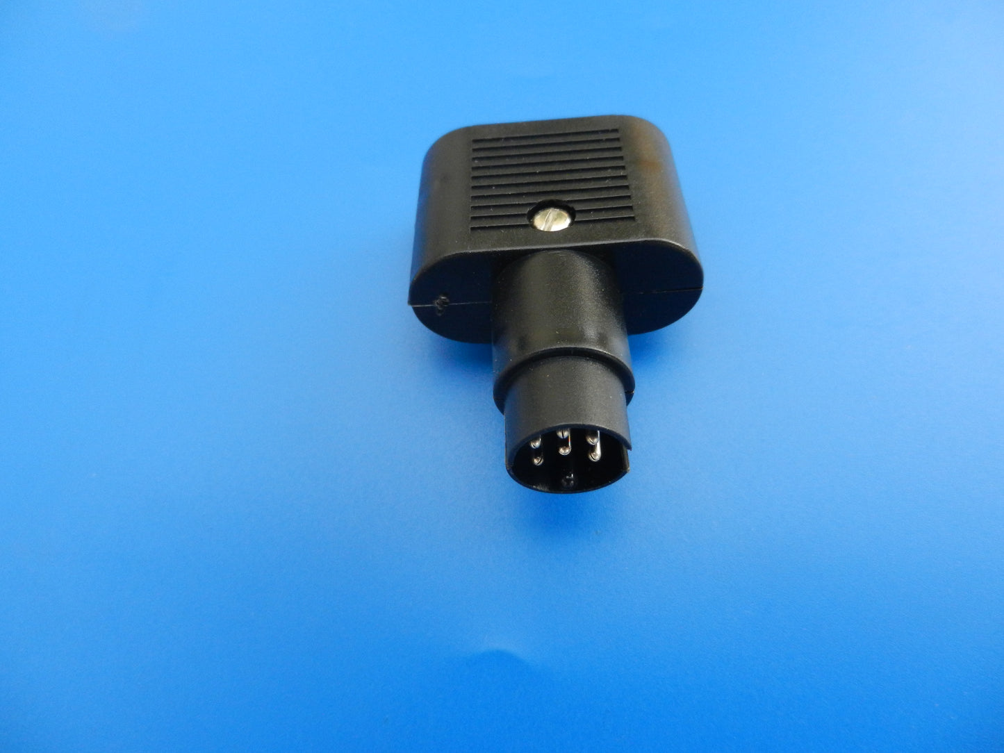 Video Adapter 2x 6pol.DIN Kupplung-6pol. DIN Stecker für GRUNDIG 2x4 Videorecorder