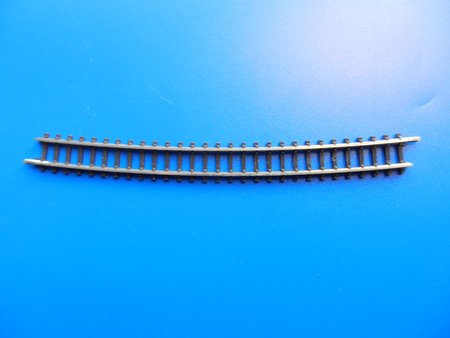 Märklin Spur Z Schiene 8591 schwach gebogen für Weichen