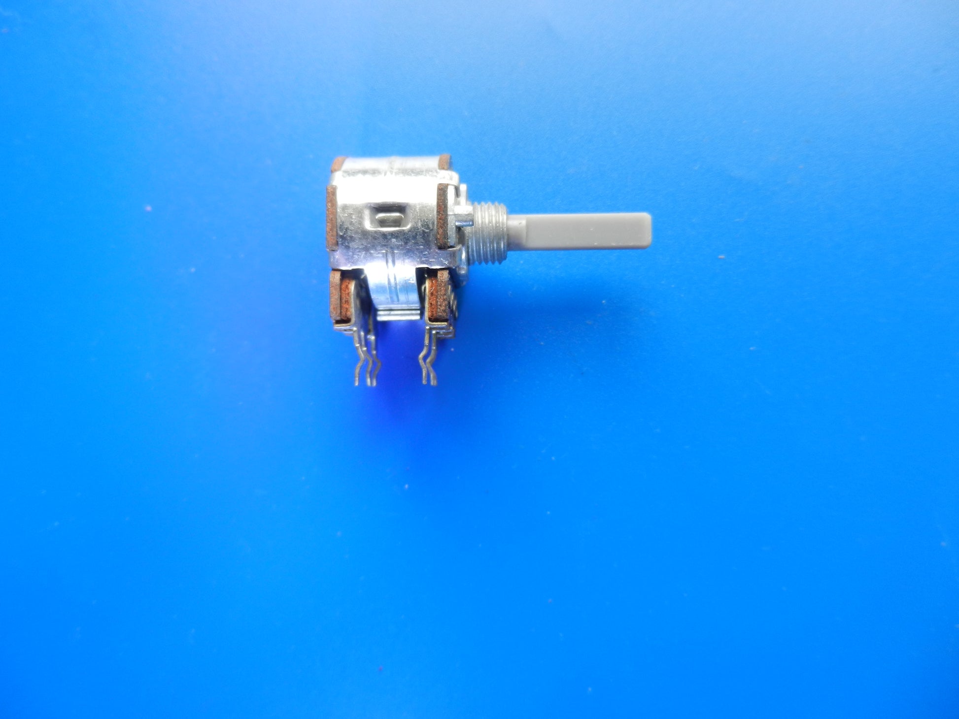 2x2,2K Potentiometer für GRUNDIG Hifi Cassettendecks