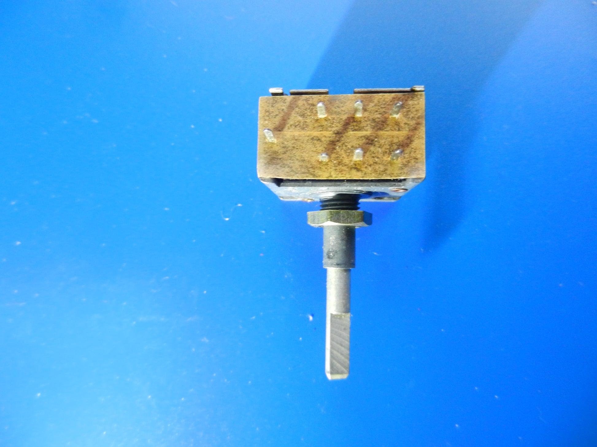 2x50K Lautstärke Potentiometer 59703-08801 für Hifi Anlagen von GRUNDIG