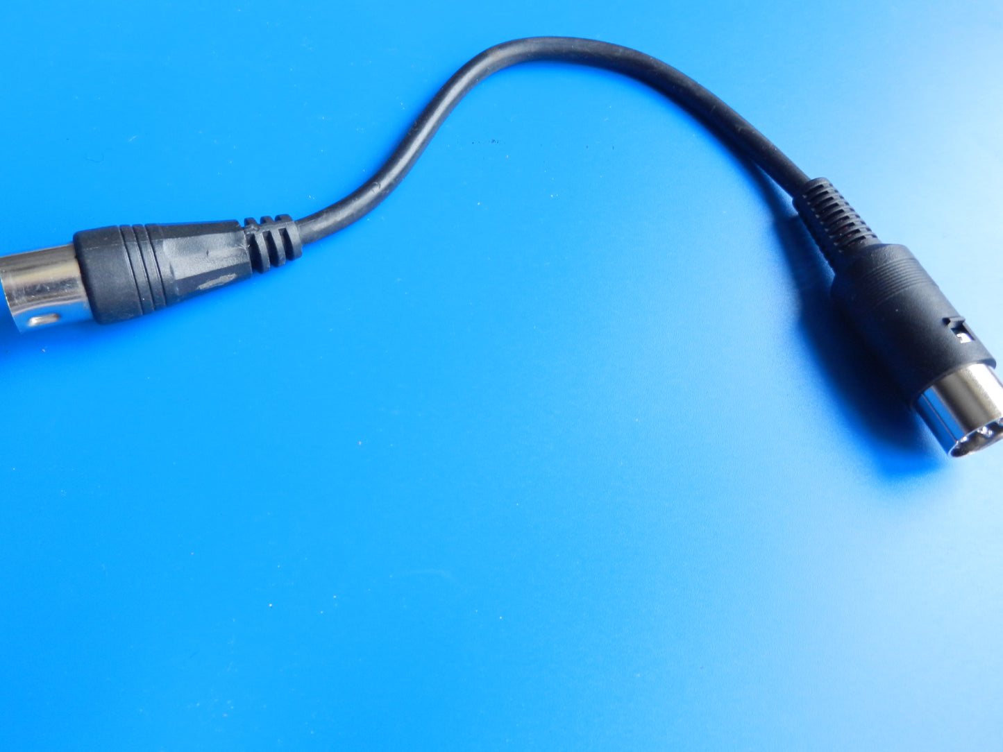 Videoverbindungskabel 20cm DIN 6pol. für Video 2000 GRUNDIG