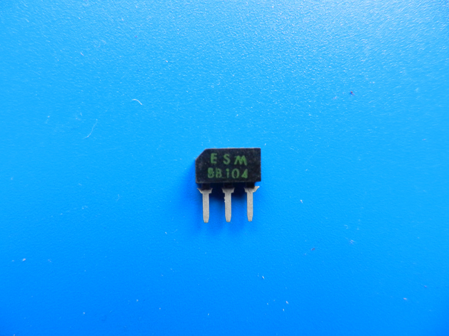 BB104 grün Diode für GRUNDIG Radios und Weltempfänger