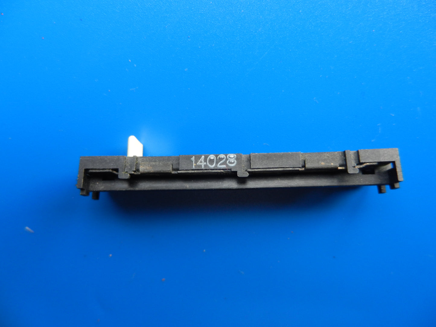 C6500 Schiebepotentiometer 500k für die "Tiefen" für Radiorecorder von GRUNDIG