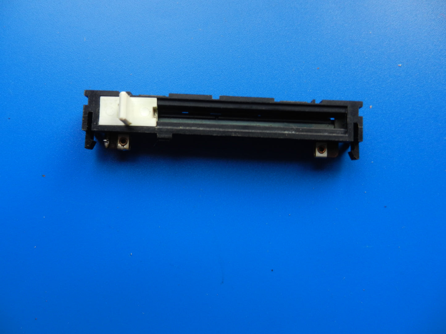 C6500 Schiebepotentiometer 500k für die "Tiefen" für Radiorecorder von GRUNDIG