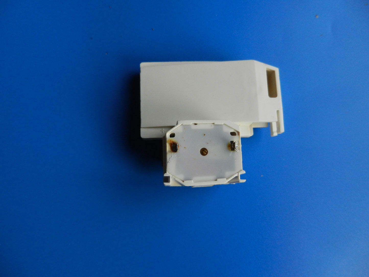 C8000 Tuning / Batterie Anzeigeinstrument für Cassetten Radiorecorder von GRUNDIG
