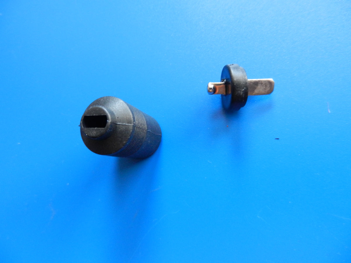 Lautsprecher Stecker 2 polig lötbar ,  neu