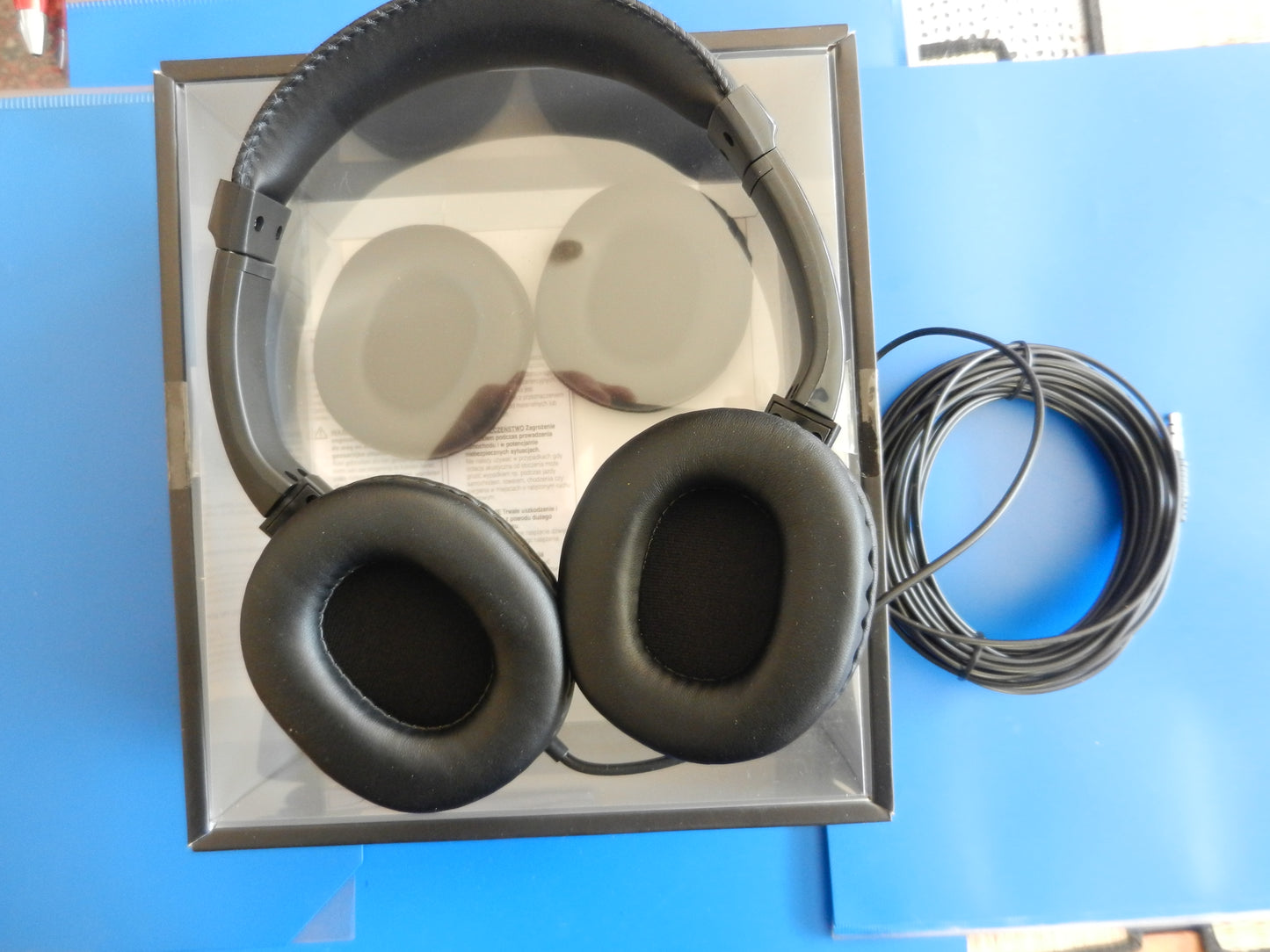 Kopfhörer VIVANCO, mit 10m Kabel, ohne Lautstärke Regler, ähnlich dem HD65TV von Sennheiser