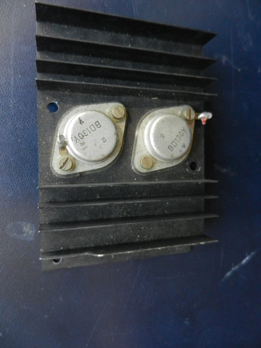 BD130 2x Transistor montiert für Hifi Verstärker