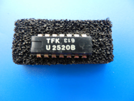 U2520 B LED - Anzeige IC für Hifi - Cassettendecks