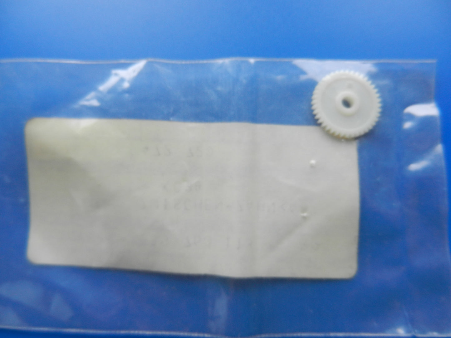 CR100 Zwischen Zahnrad für Telefunken Radiorecorder