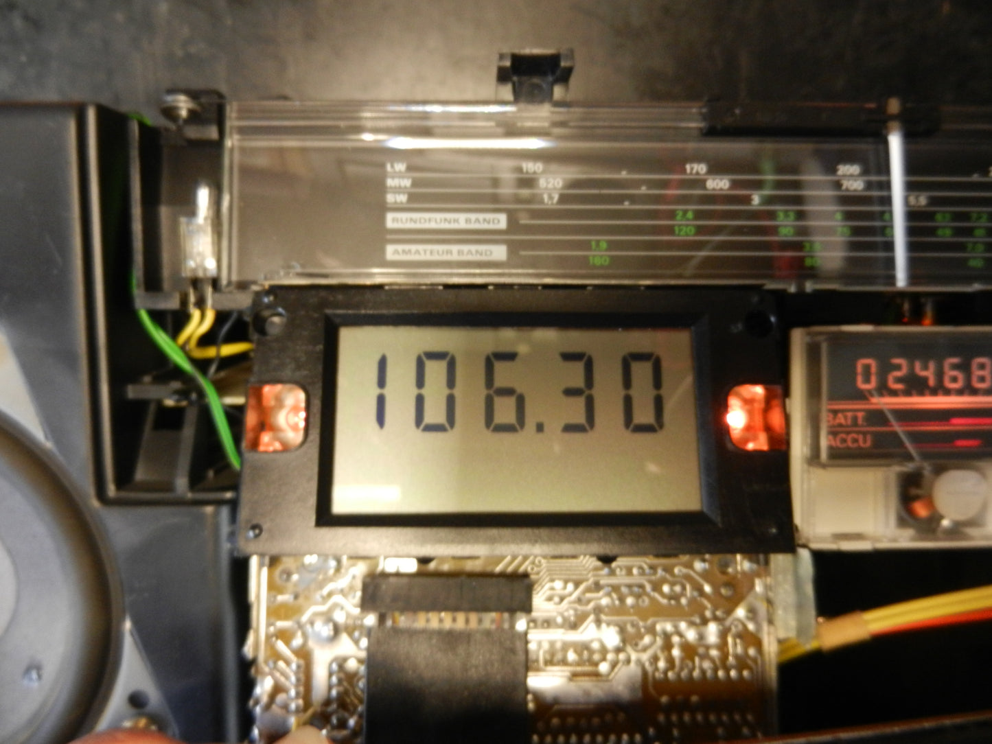 Satellit650 / 600 Digitalplatte LCD Display Platte kpl. von GRUNDIG für Weltempfänger