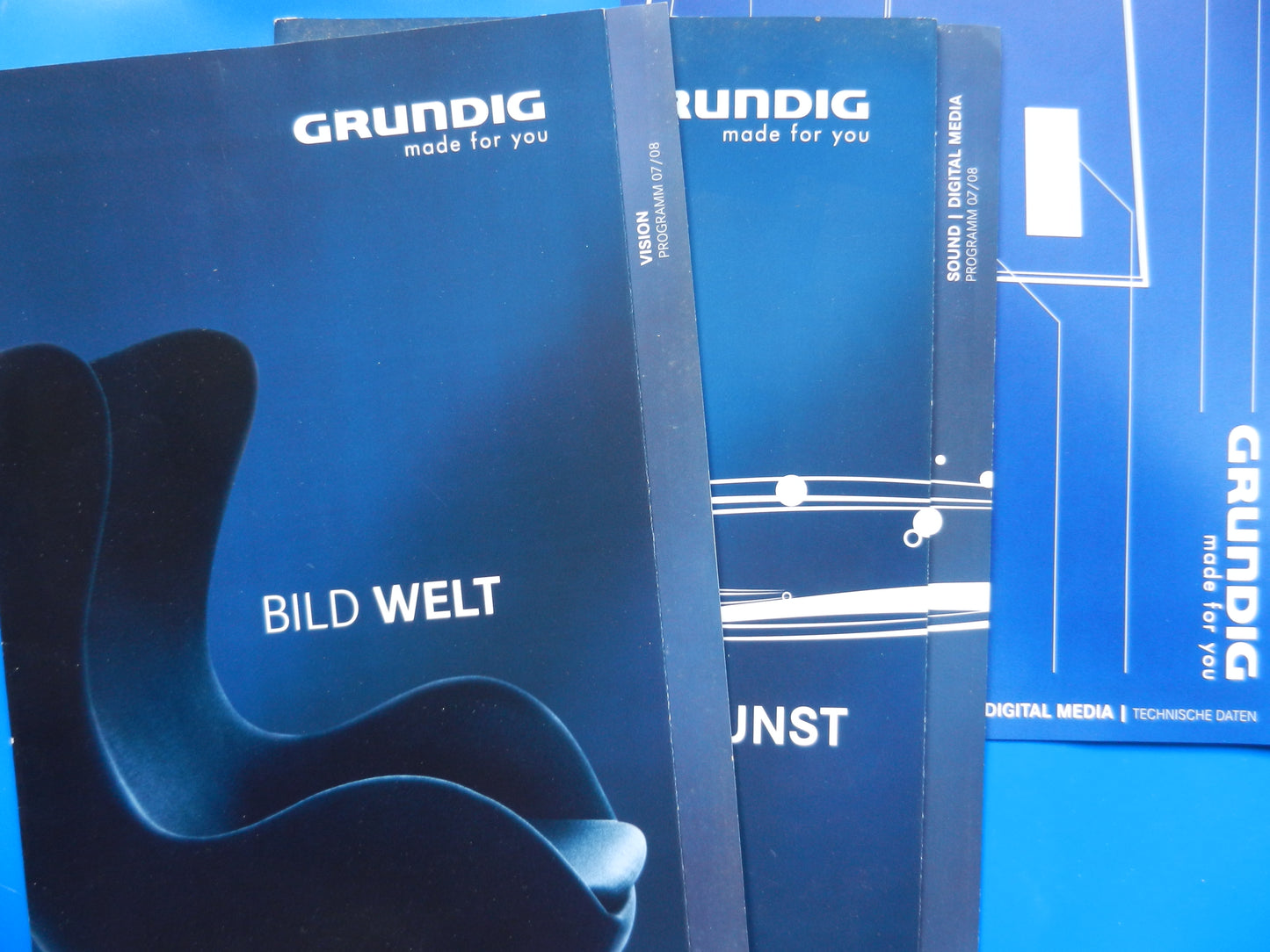 3 Prospekte 2007 / 2008 von GRUNDIG, wie neu