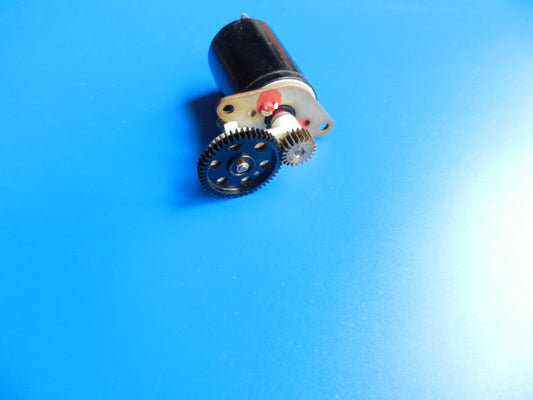 CF5500 MCF500 MCF600 Wickel Motor mit Zahnrad für Hifi Cassettendeck von GRUNDIG