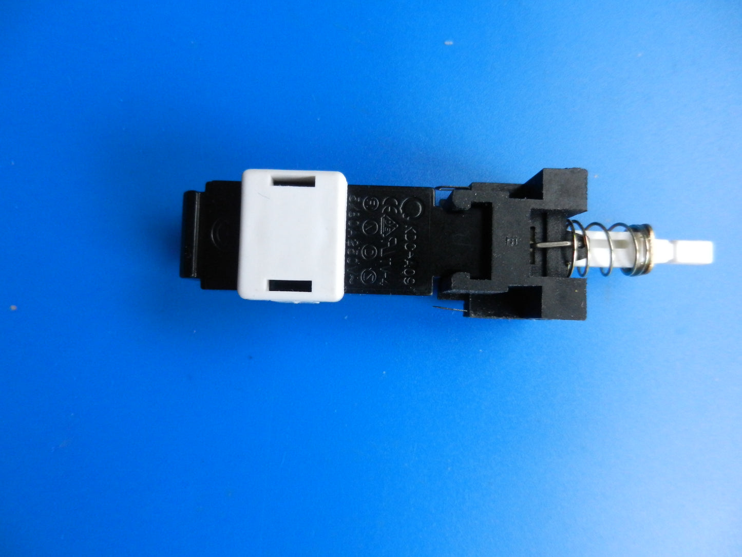 A09 m.S. Netzschalter KDC 15mm für Philips und SONY Röhren Fernseher NEU mit Wischkontakt