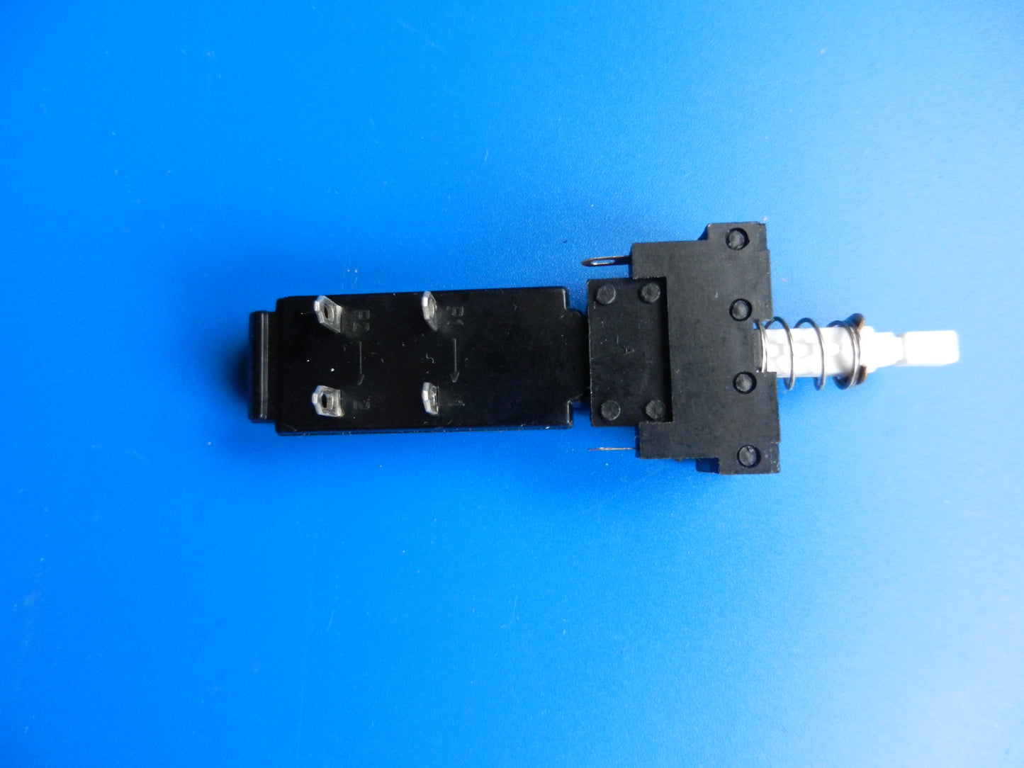 A09 m.S. Netzschalter KDC 18mm für Philips und SONY Röhren Fernseher NEU mit Wischkontakt