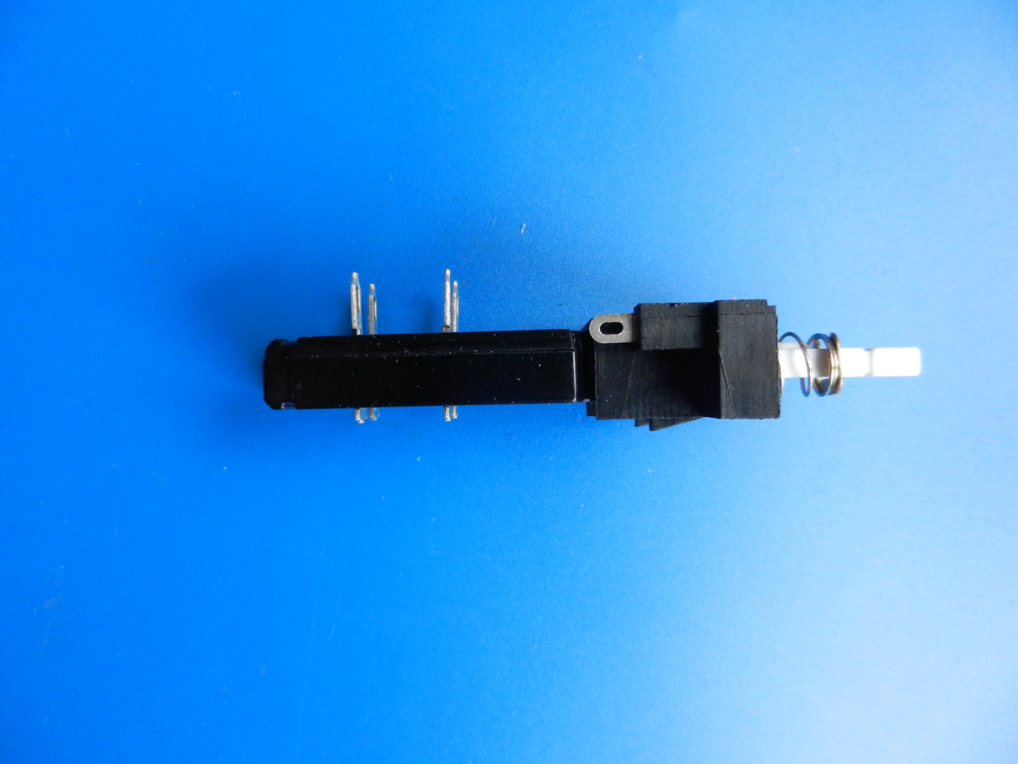 A09 m.S. Netzschalter KDC 18mm für Philips und SONY Röhren Fernseher NEU mit Wischkontakt